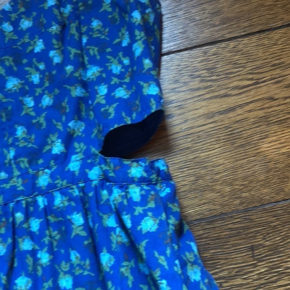 Taylor Swift Madewell Floral Rosette Blue Dress 2 - Picture 3 of 9